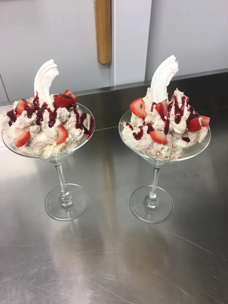 Menu_The Emperor_Farnham Royal_image_6