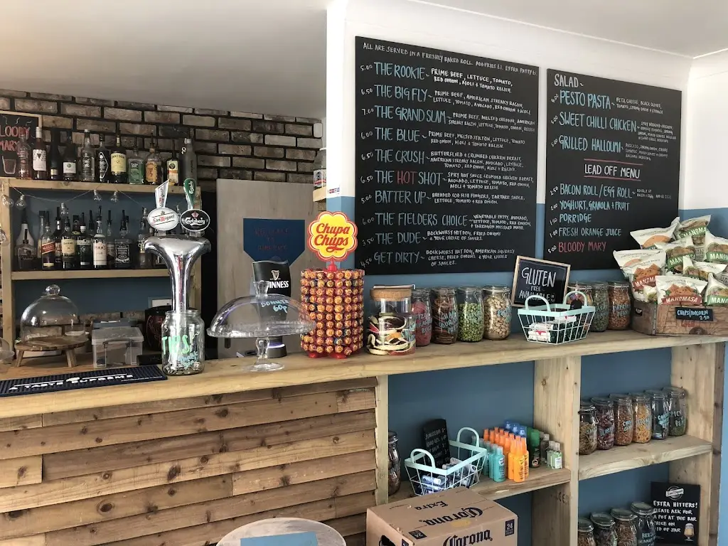 Home Plate Bar and Kitchen restaurante en Farnham Royal