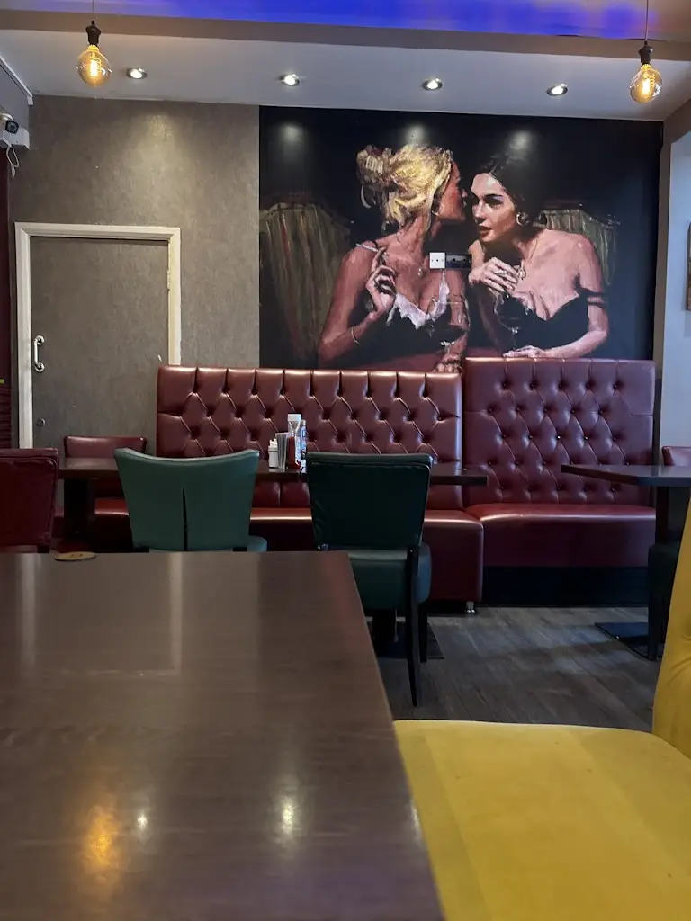 Hubert Jaworski_Duran's Cafe_Farnham Royal_review