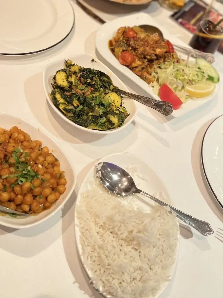 Menu_Memories of India_Farnham Royal_image_4