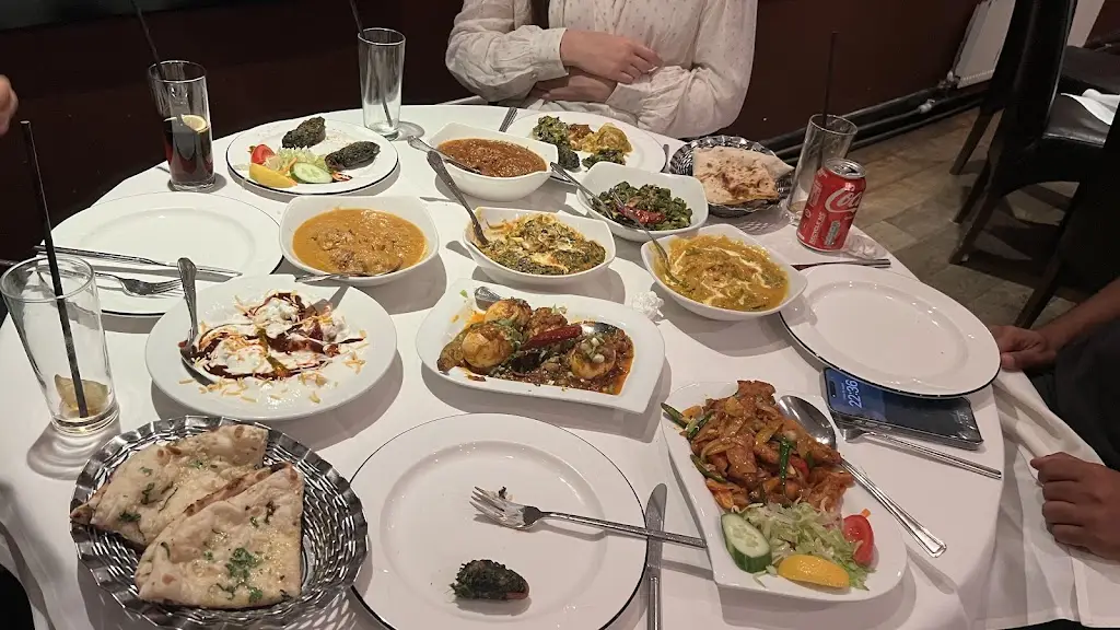 Memories of India_Farnham Royal_slider_image_2