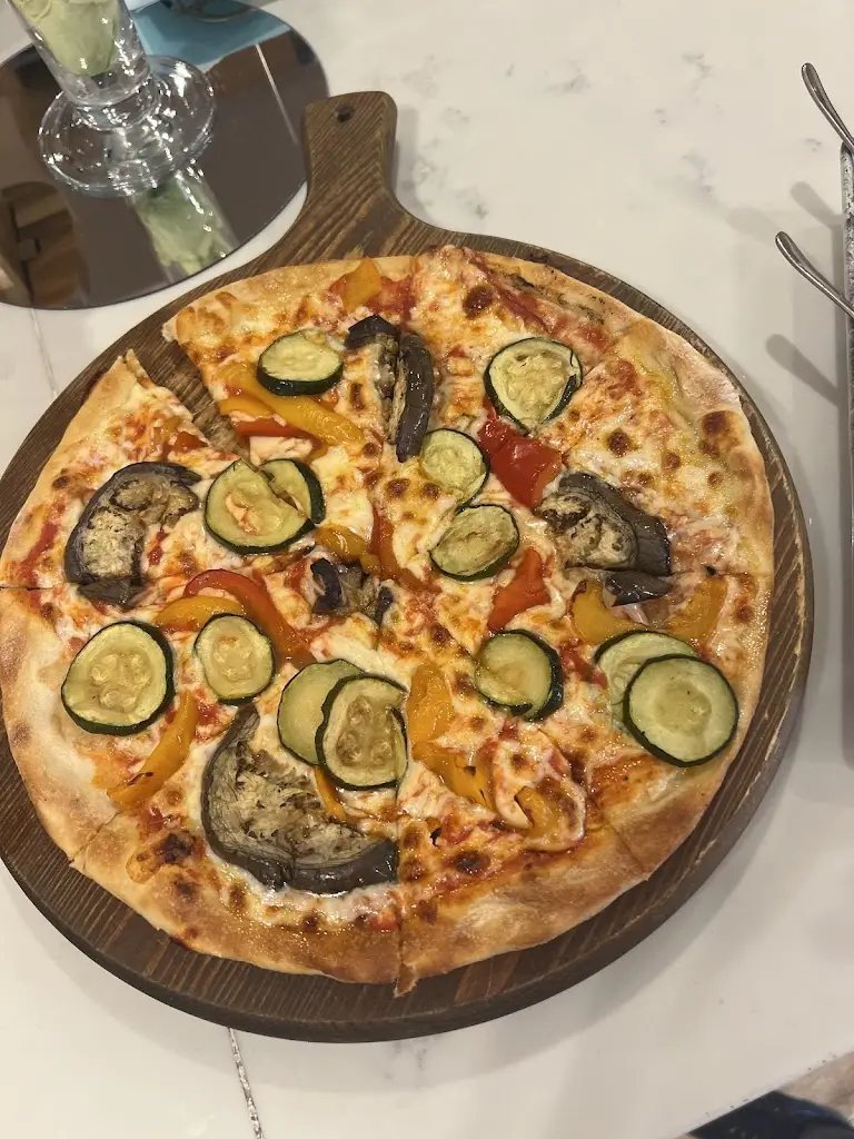 Menu_La Cantinetta_Farnham Royal_image_6