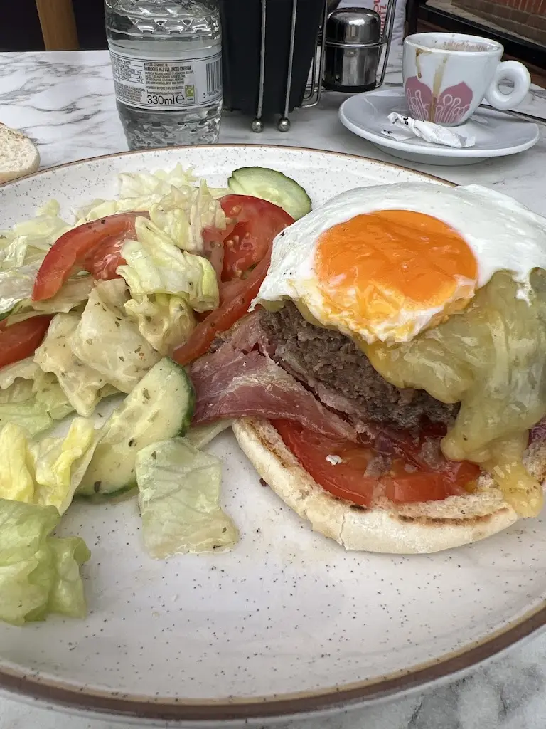 Sorian George_La Cantinetta_Farnham Royal_review