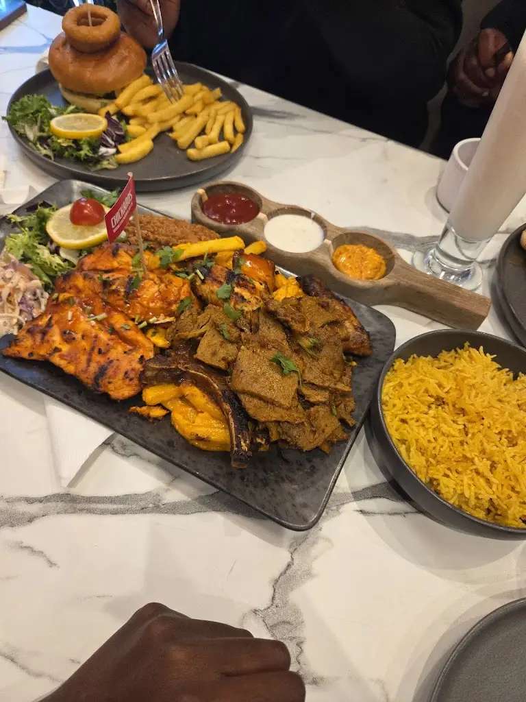 Gabriella Yemoh_Chickaros Slough (Halal Restaurant)_Farnham Royal_review