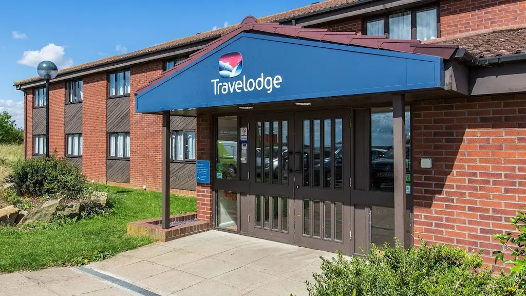 Travelodge Huntingdon Fenstanton restaurant in Fenstanton