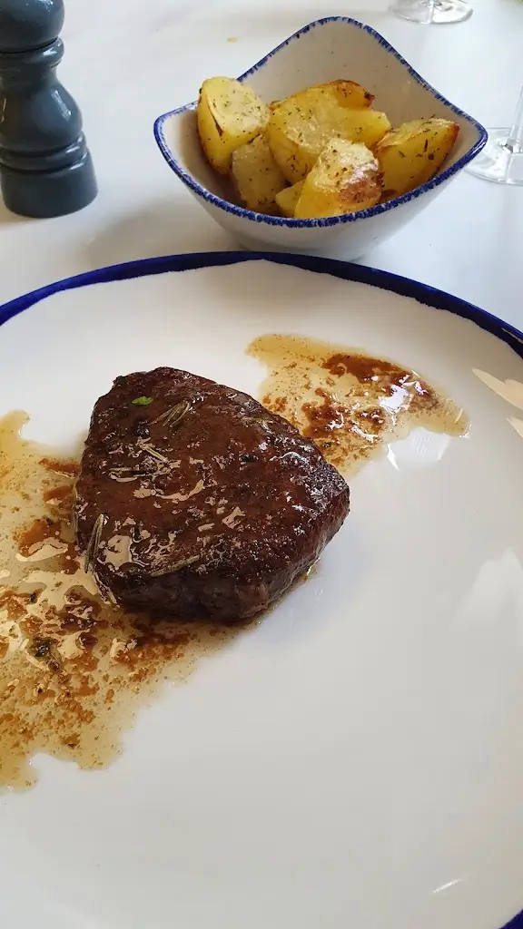 Di Rita's at No 2 - The Old Bank_Fenstanton_slider_image_3