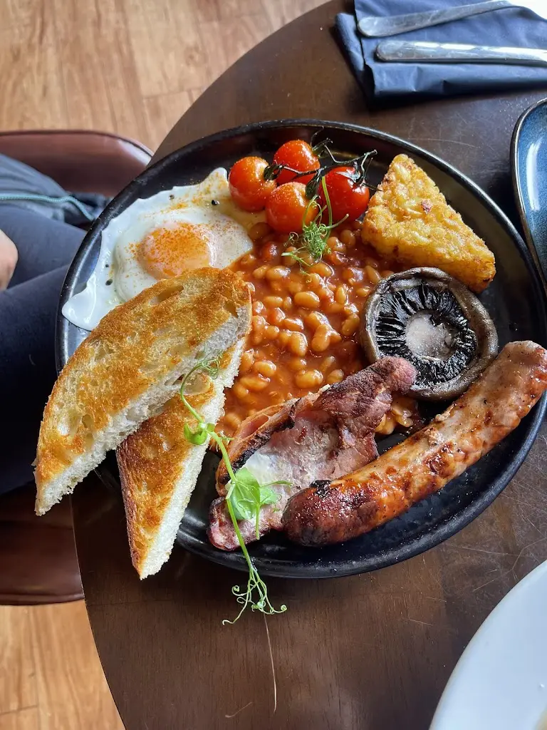 Christopher Lai_The Barn Cafe_Fernhurst_review