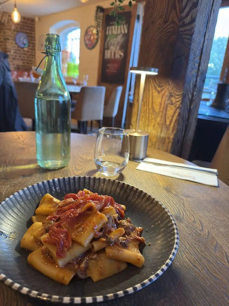Alexandros Anagnostou_Posillipo - Faversham_Faversham_review