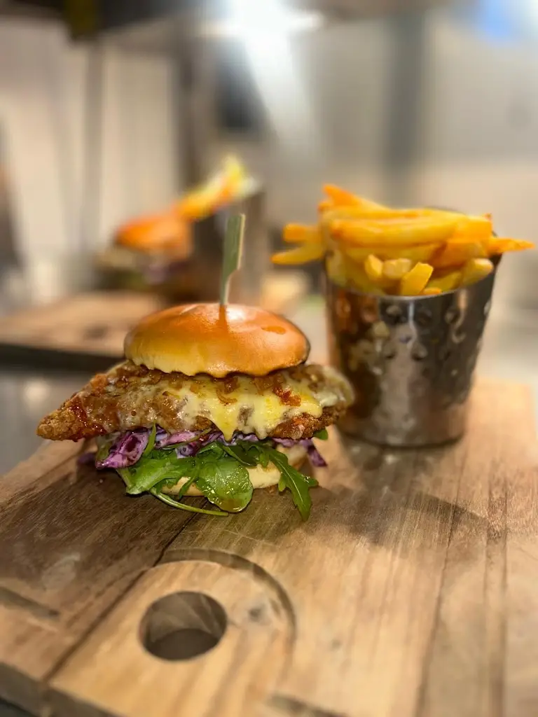 Three Mariners_Faversham_slider_image_2