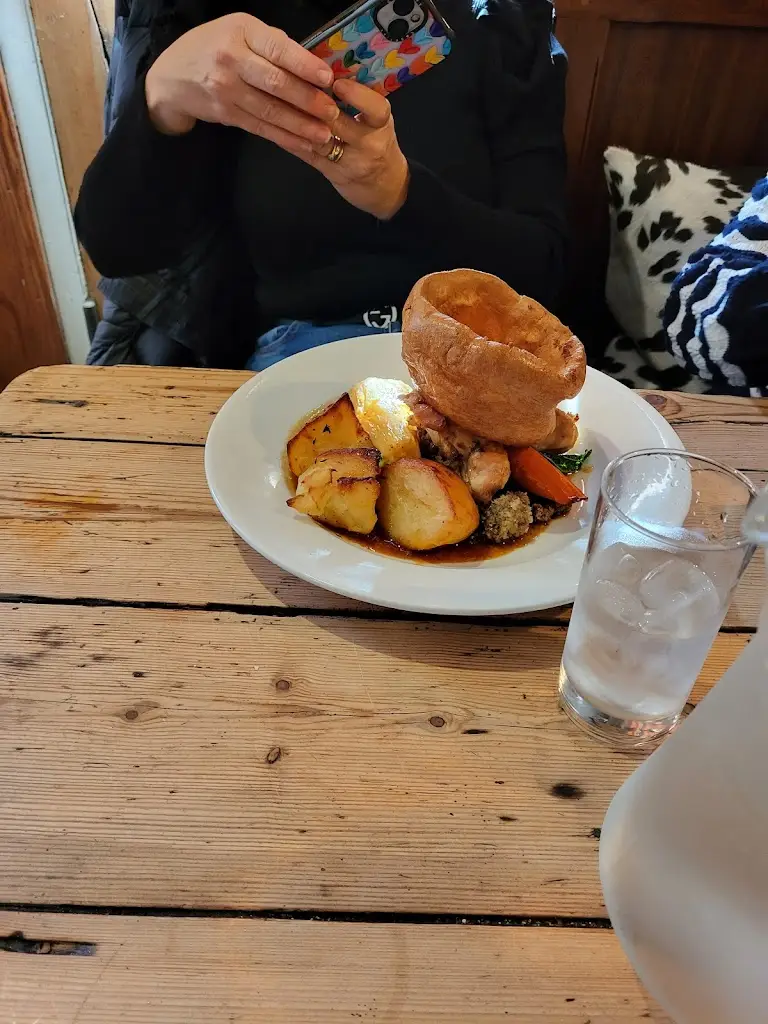 Menu_The Cow Shed at The Ship Inn_Faversham_image_9