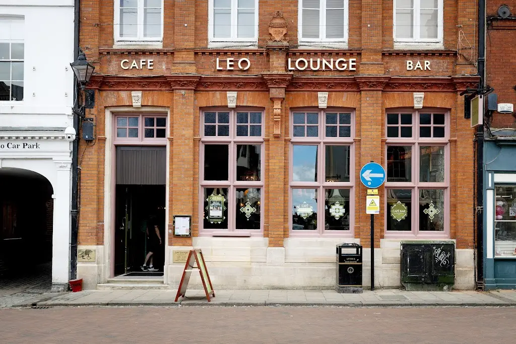Leo Lounge restaurant in Faversham