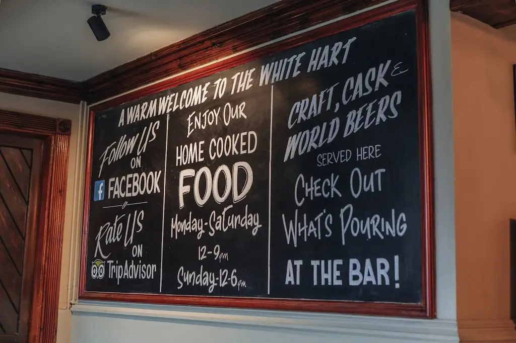 Menu_The White Hart_Fernhill Heath_immagine_3