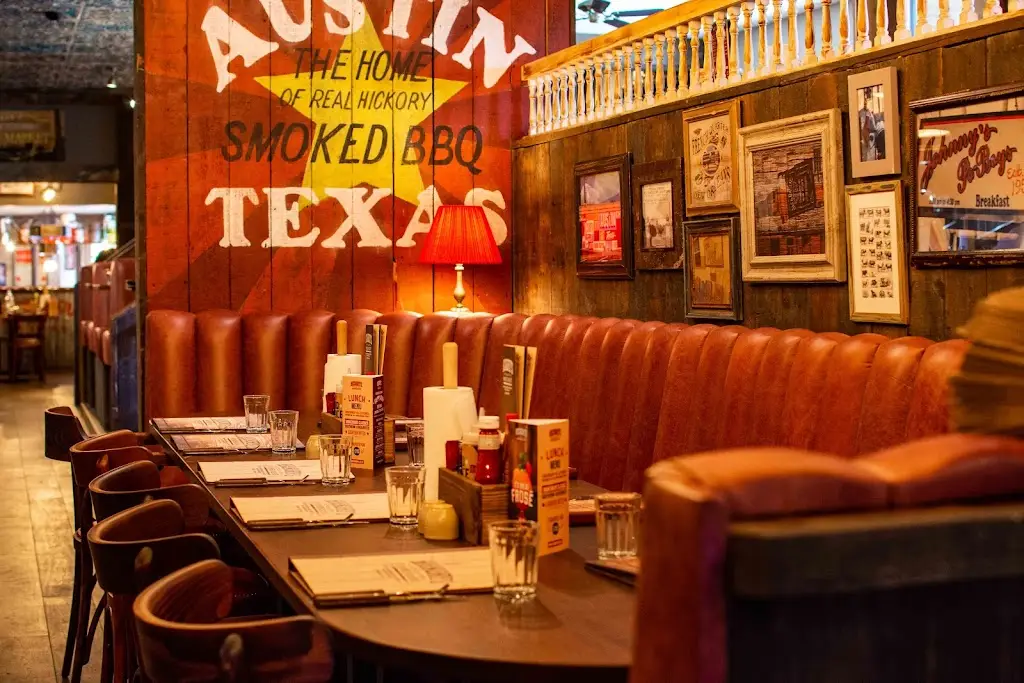 Hickory's - Worcester restaurant in Fernhill Heath