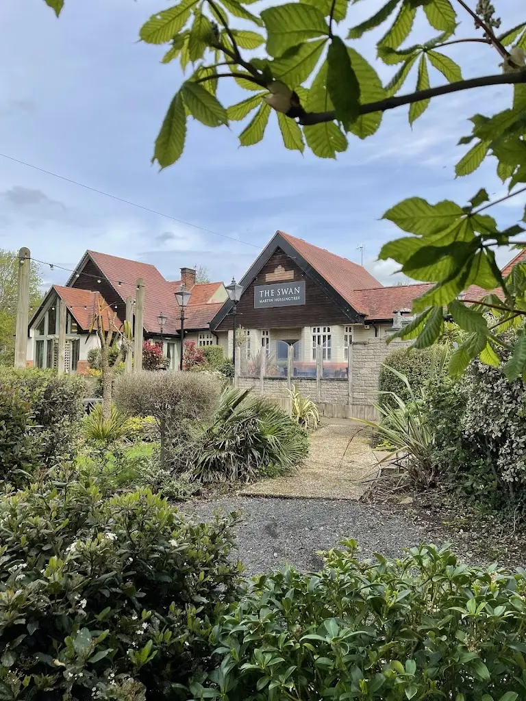 The Swan at Martin Hussingtree_Fernhill Heath_slider_image_3