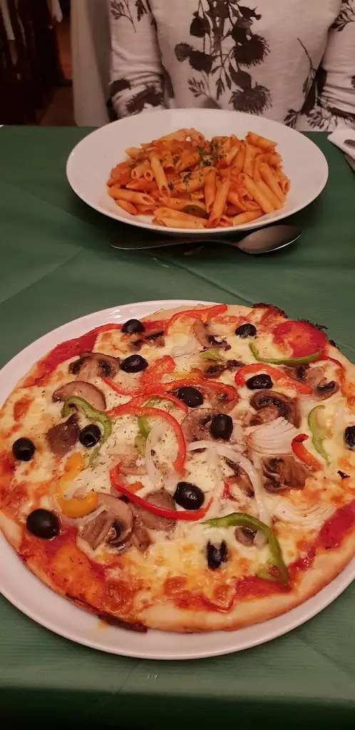 Menu_Chianti Restaurant & Pizzeria_Ferndown_image_7