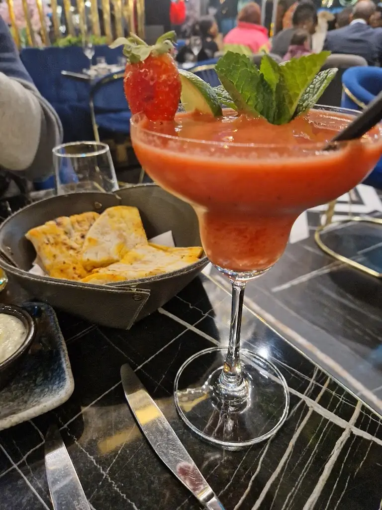 Menu_The Kara Grays_Aveley_image_9