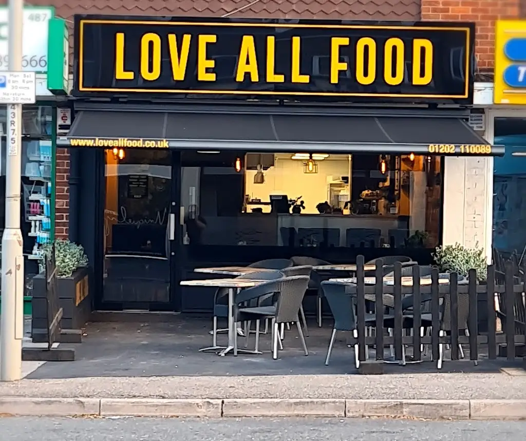 Love All Food restaurant in Ferndown