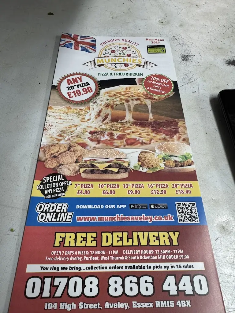 Menu_Munchies Pizza & Chicken_Aveley_image_1