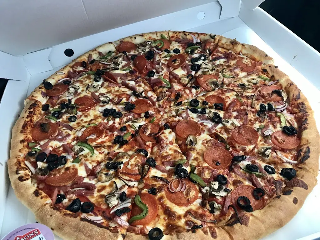 Menu_Munchies Pizza & Chicken_Aveley_image_7