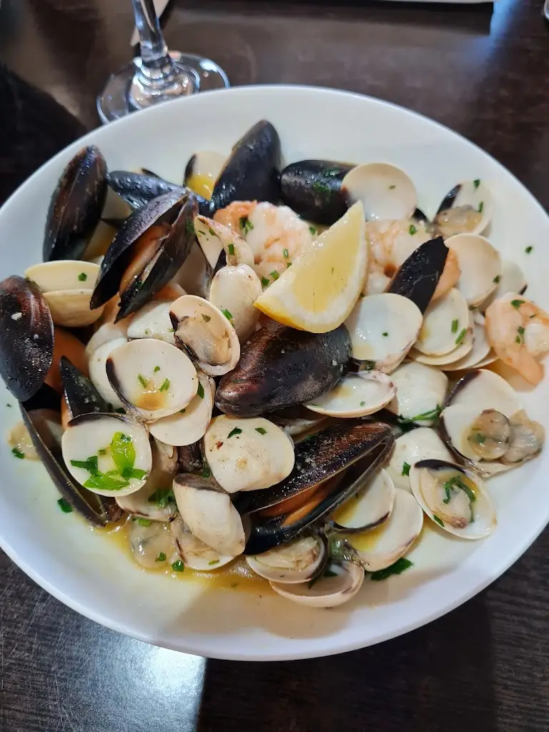 Menu_O Calhau_Feltham_image_8