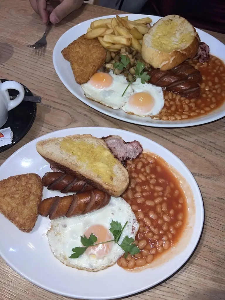 Menu_Hide away cafe_Feltham_image_2