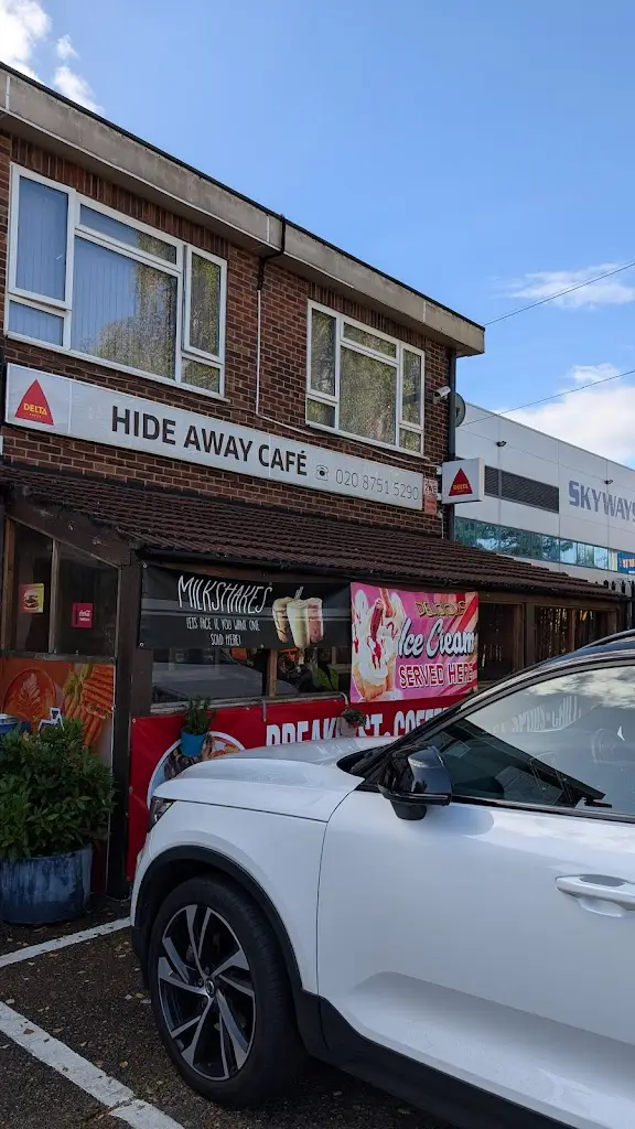 Hide away cafe Restaurant in Feltham