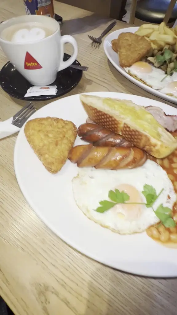 Hide away cafe_Feltham_slider_image_2