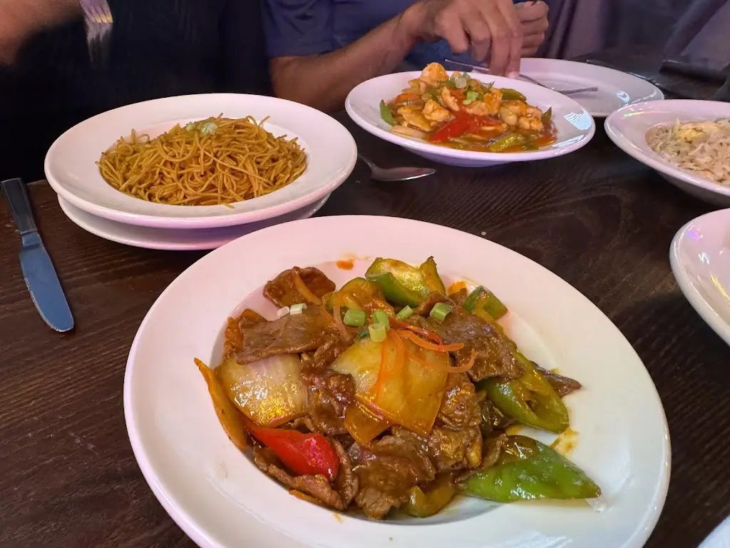 Oodles n’Oodles_Feltham_slider_image_3