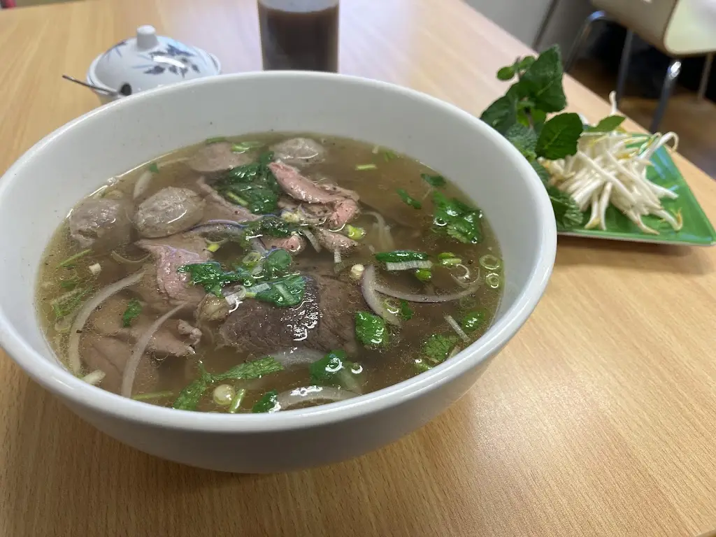 Banh Mi 108_Feltham_slider_image_3