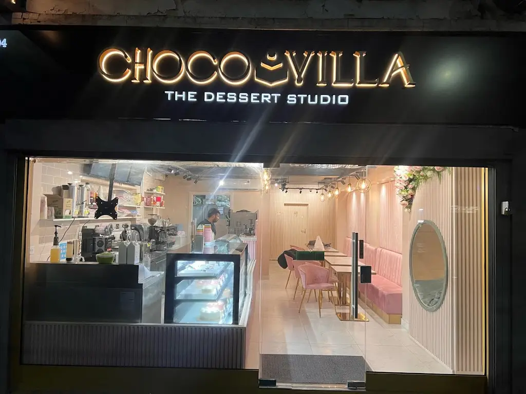 Choco Villa restaurant à Feltham