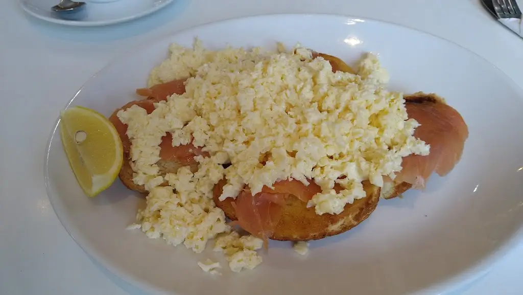 Menü_Central Way Café_Feltham_Bild_8