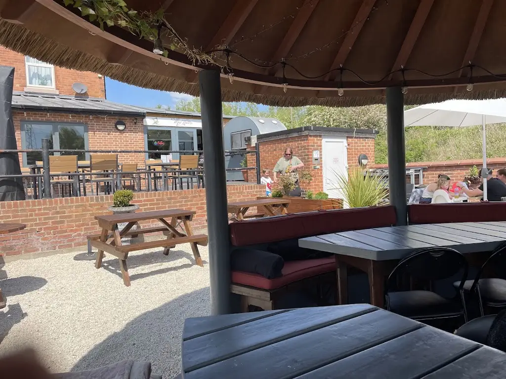 Chris Lloyd_Nadee Restaurant_Findern_review