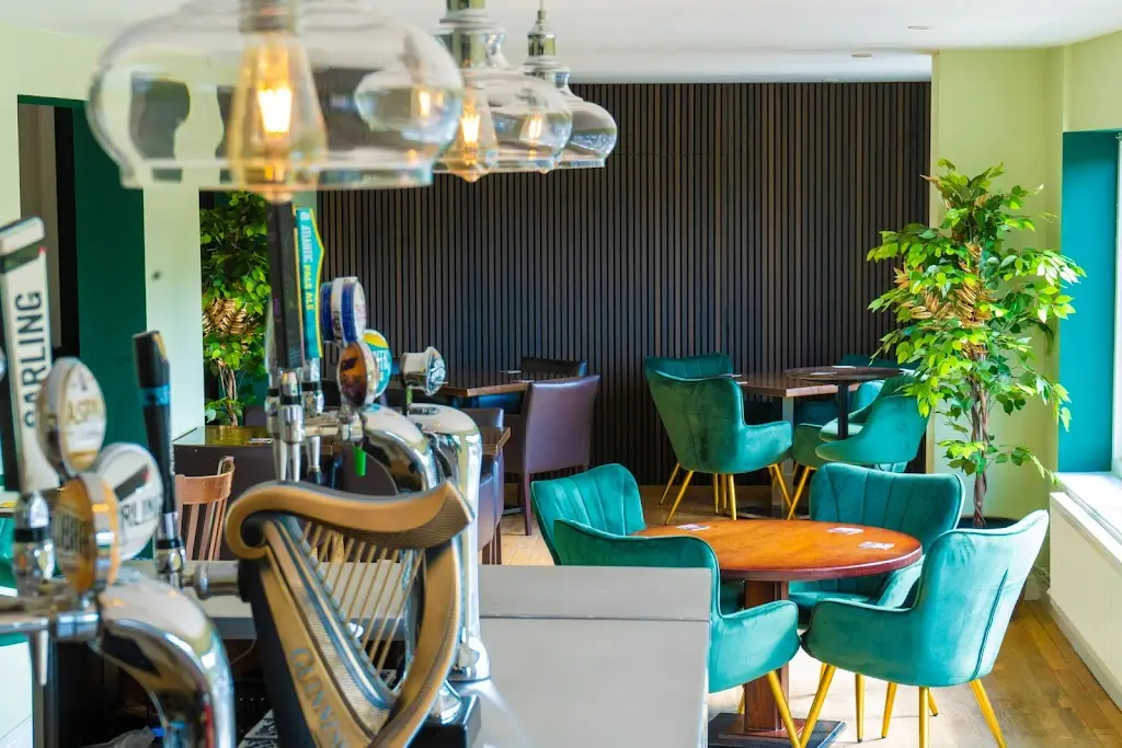 Nadee Restaurant restaurant in Findern