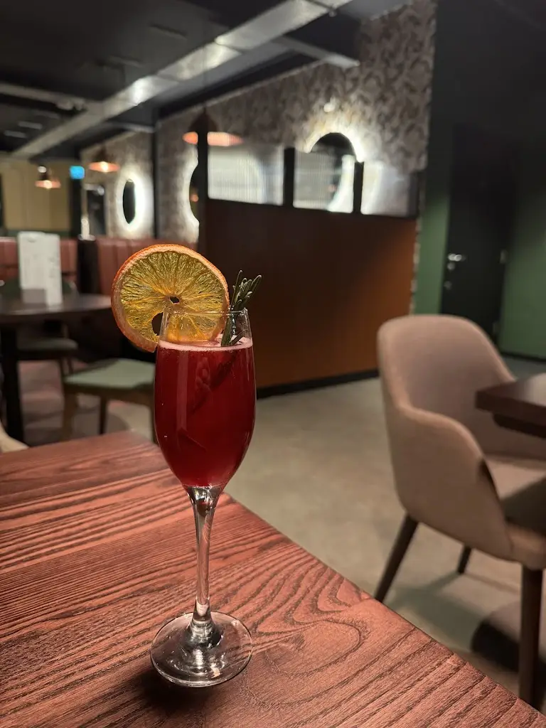 Menu_Compamigos: Eat Drink Share_Findern_image_9