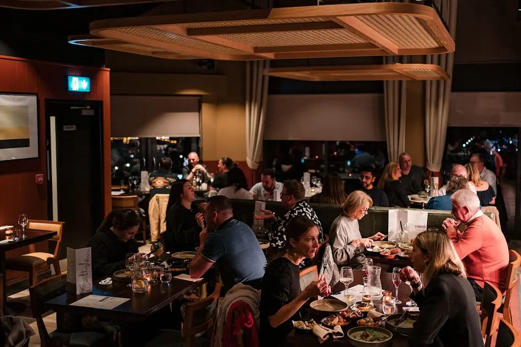 Compamigos: Eat Drink Share_Findern_slider_image_1