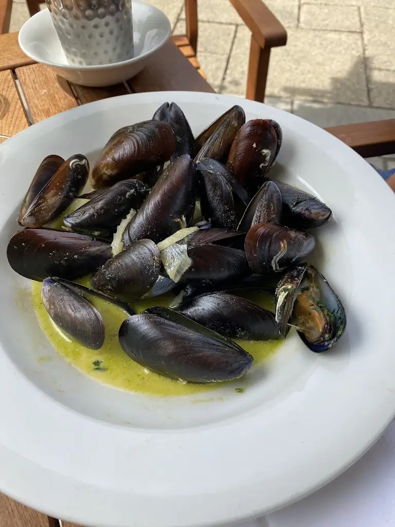 Menu_The Greyhound Finchampstead_Finchampstead_image_8