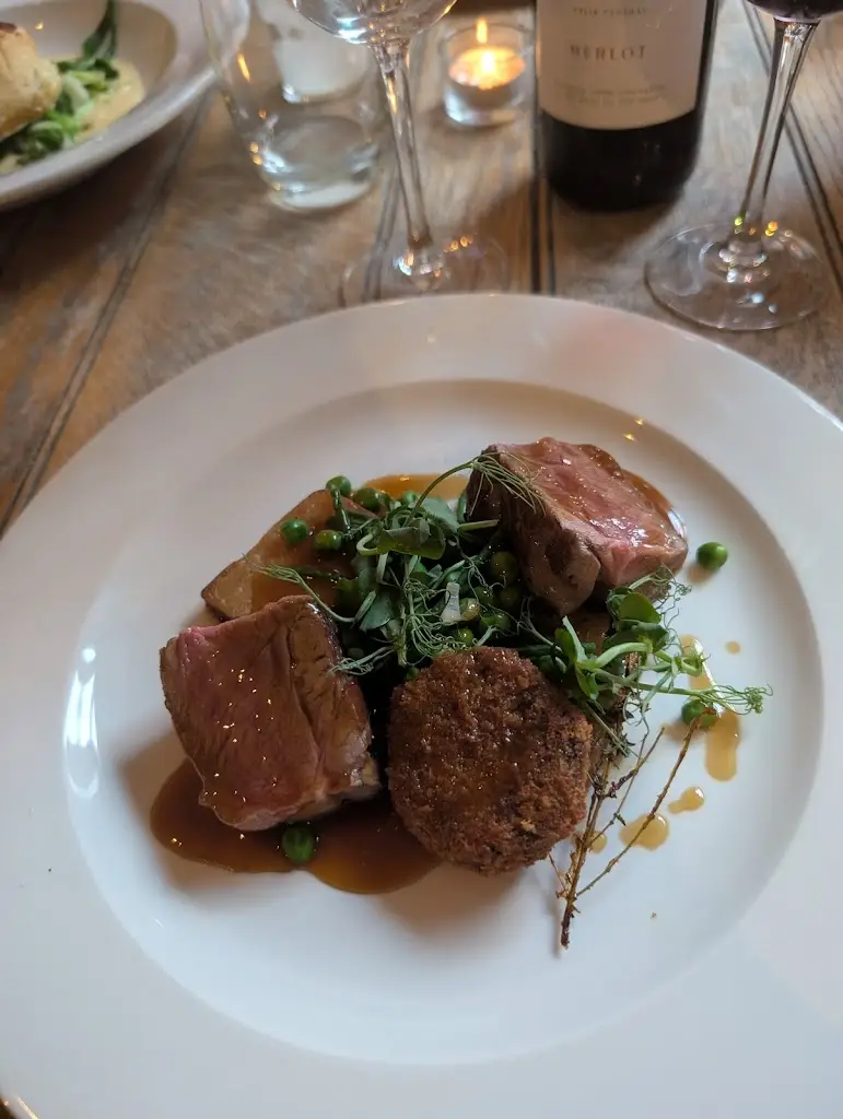 Lin_The Greyhound Finchampstead_Finchampstead_review