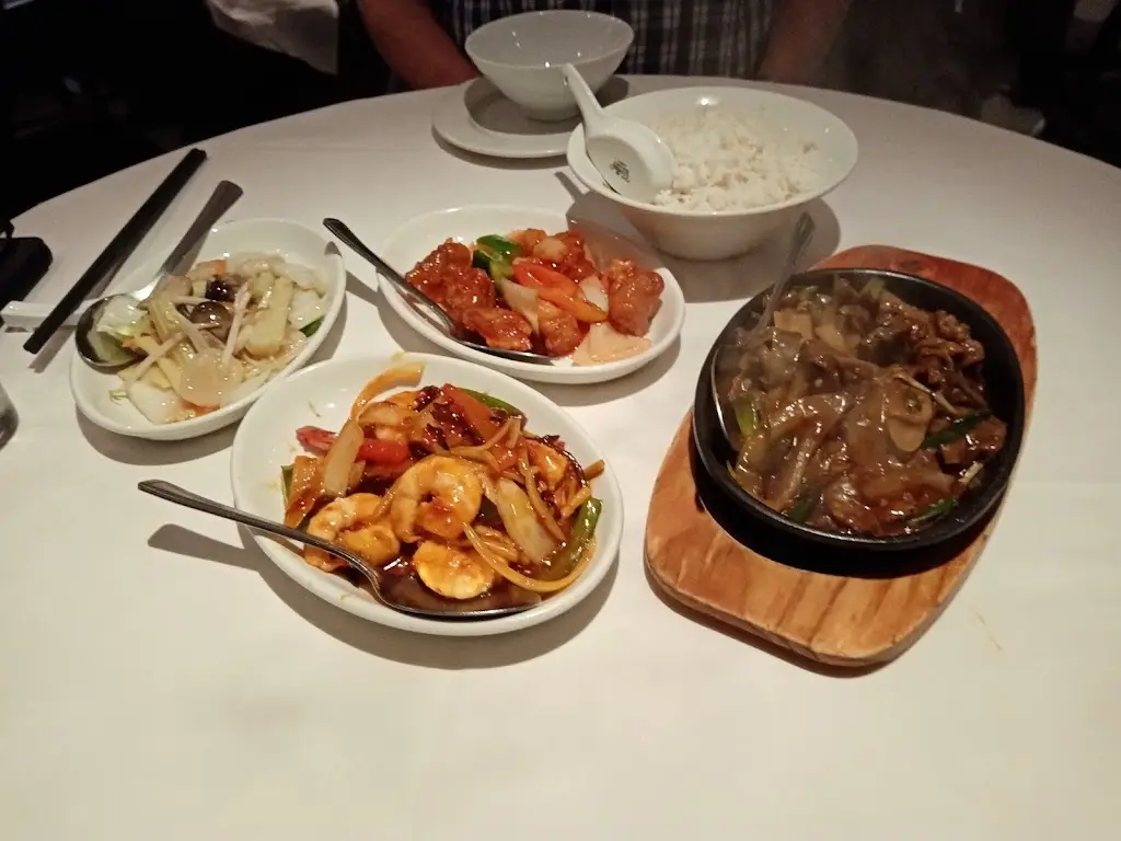 Menu_Chef Peking_Finchampstead_image_3