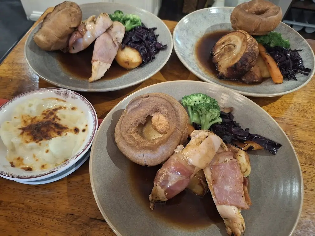 The Crab & Anchor_Farnborough_slider_image_2