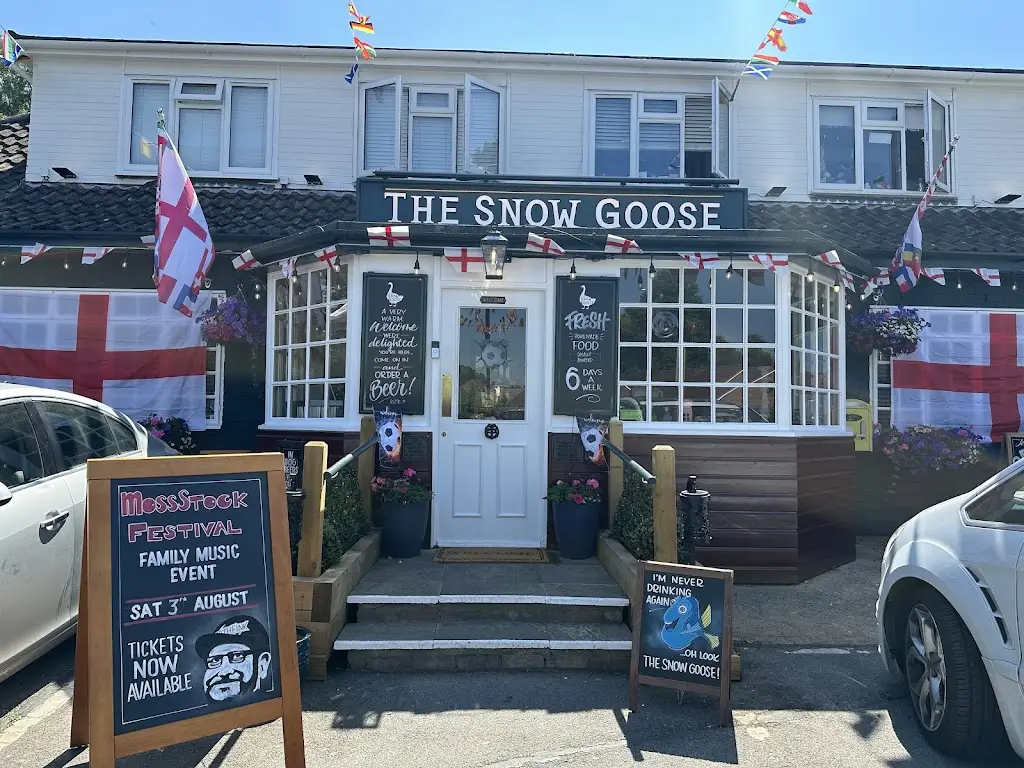 The Snow Goose_Farnborough_slider_image_1