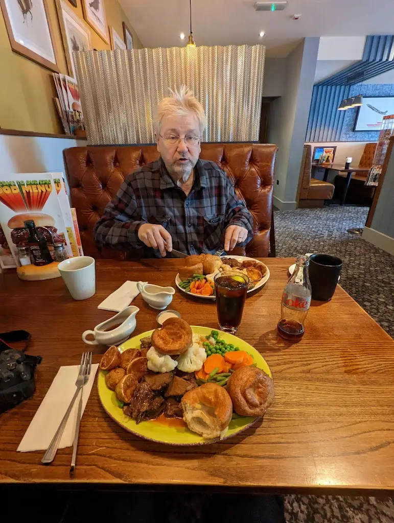 Menu_Gloster_Farnborough_image_8