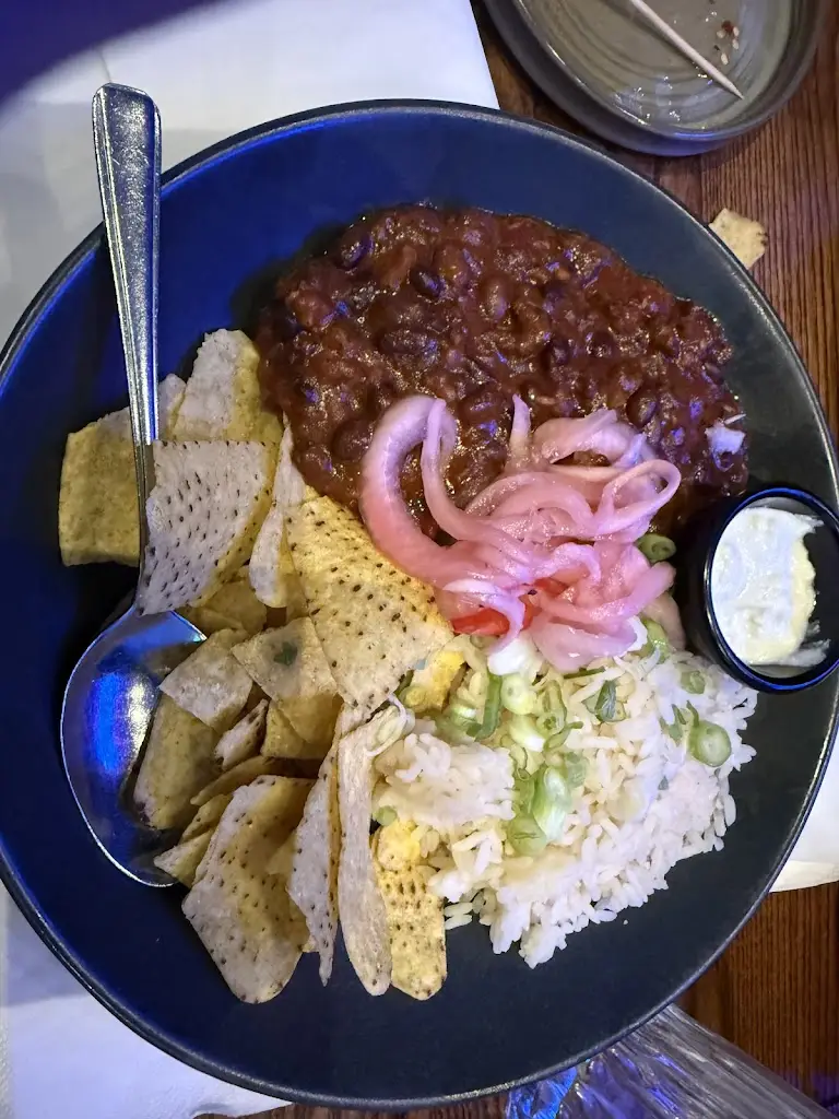 Izzy van Deventer_Las Iguanas - Lakeside_Aveley_review