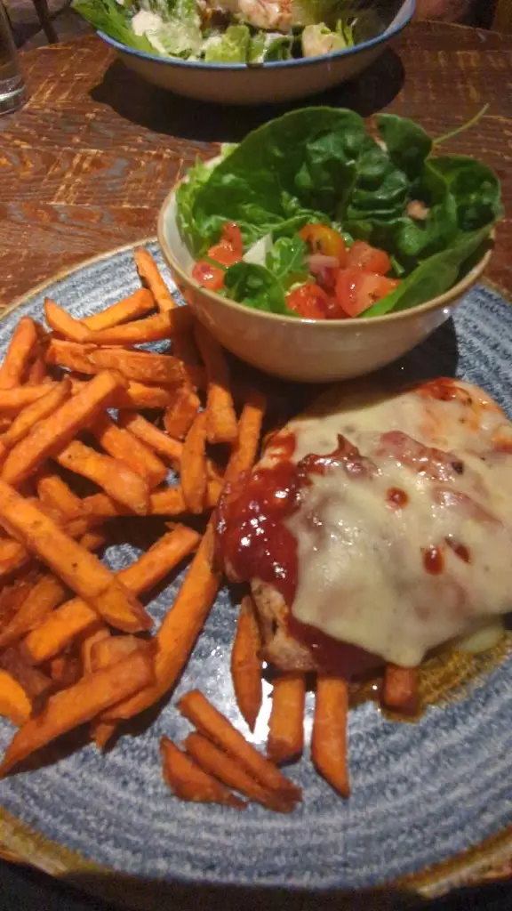 Sarsen Stones_Farnborough_slider_image_2