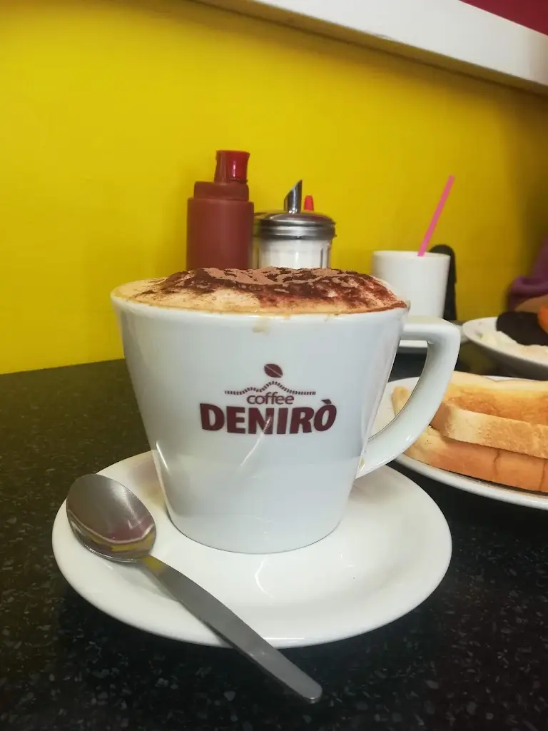 Menu_Daisy's Cafe_Farnborough_image_5