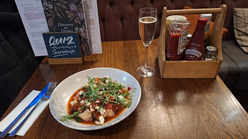 Anatoli Dvoyachki_The Squirrel_Farnborough_review