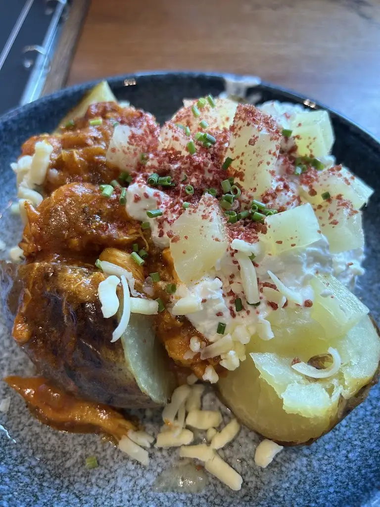 Littleton Roofing_Pub & Grill Farnborough_Farnborough_review