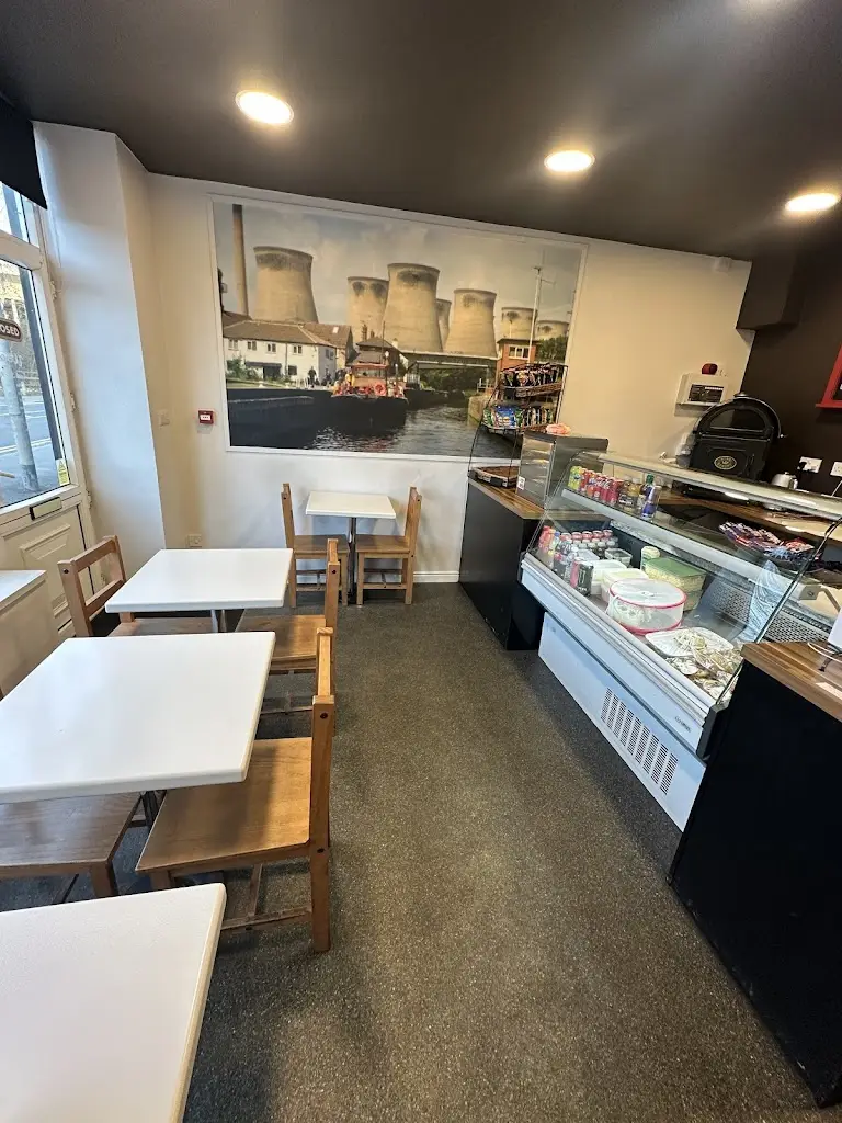 john hodgson_Lock side kitchen_Ferrybridge_reseña