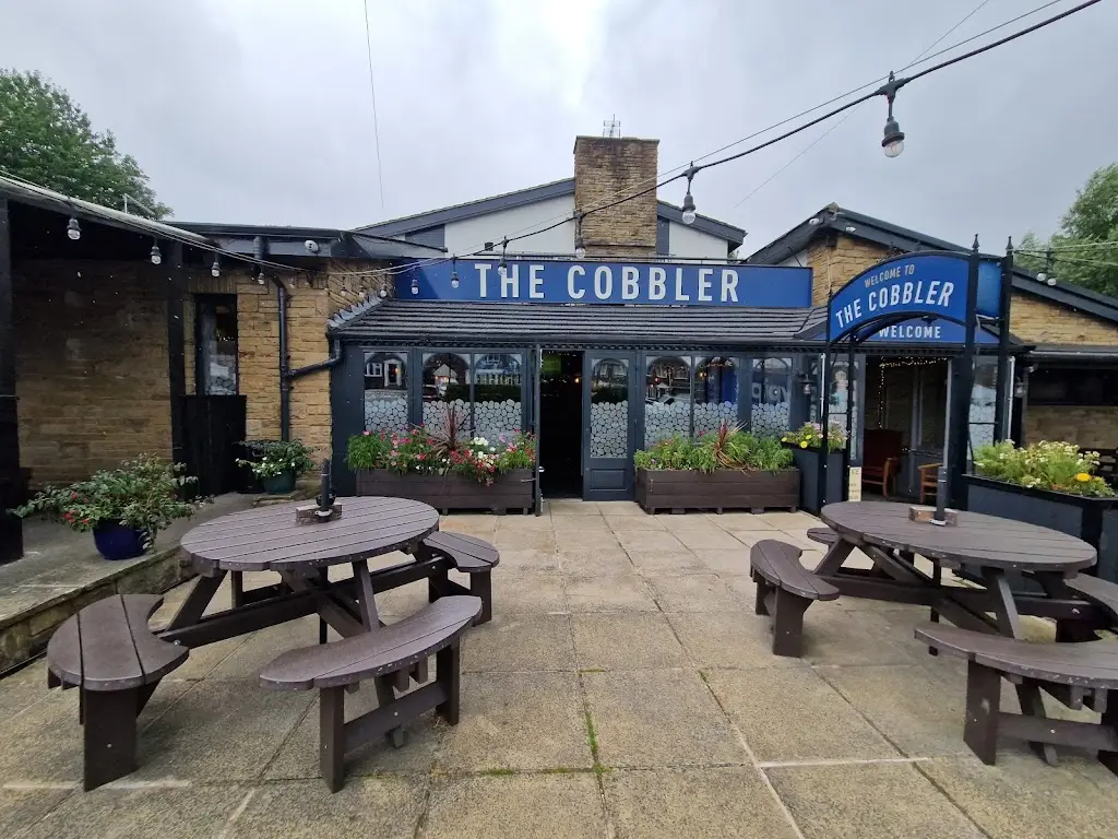 Andrew Nell_The Cobbler_Ferrybridge_review