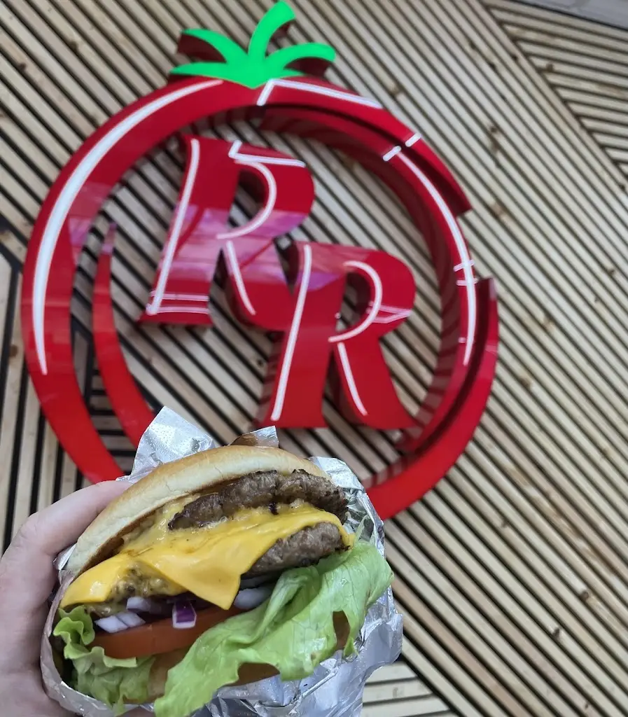 Red Relish Knottingley_Ferrybridge_slider_image_3