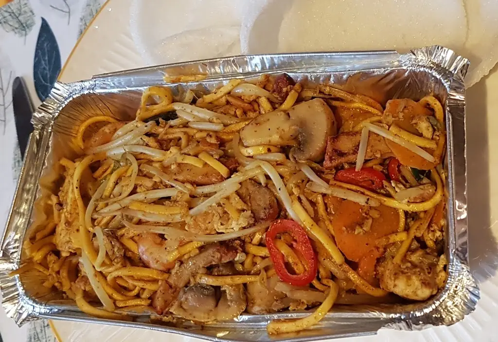 Wo Ping_Fishburn_slider_image_1